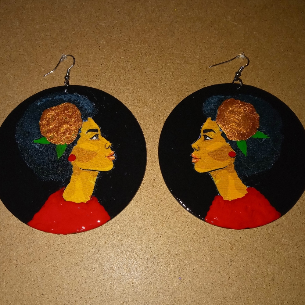Handpainted Earrings (Credit GA)
